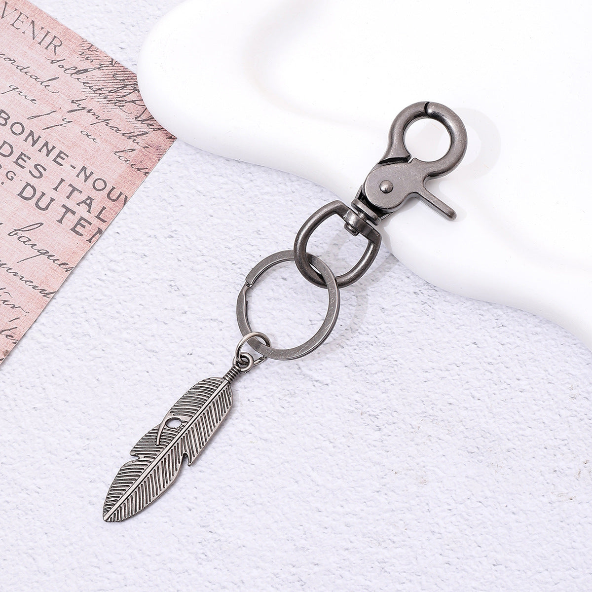 Wholesale Feather Alloy Keychains